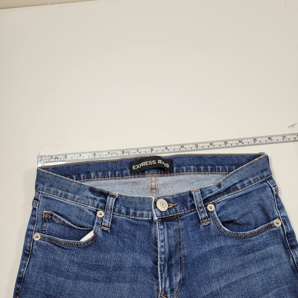 Express Women's Jeans Girlfriend Straight Leg‎ With Raw Hem Size 6 Blue - Picture 3 of 9